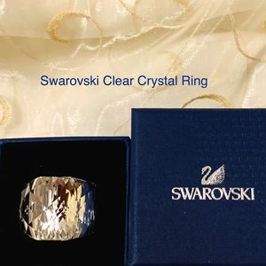SWAROVSKI CLEAR CRYSTAL NIRVANA RING